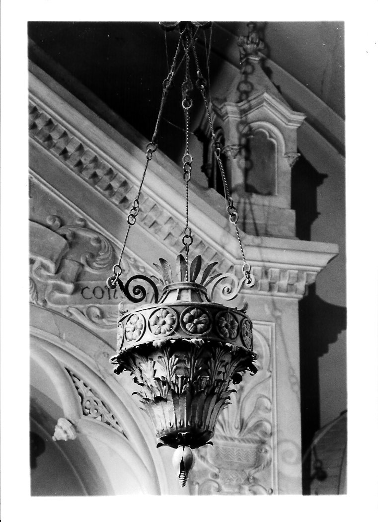 lampada pensile - bottega marchigiana (secondo quarto sec. XX)