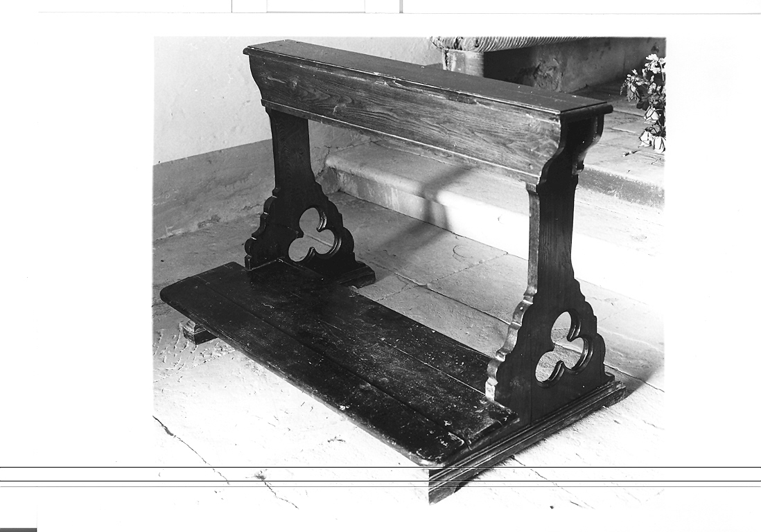 inginocchiatoio, coppia - bottega marchigiana (primo quarto sec. XX)