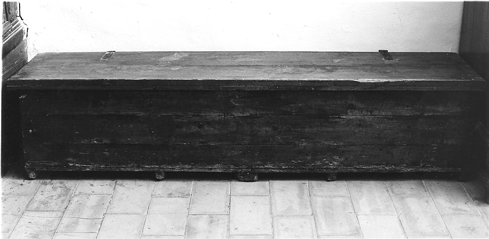 cassapanca - bottega marchigiana (secc. XVIII/ XIX)