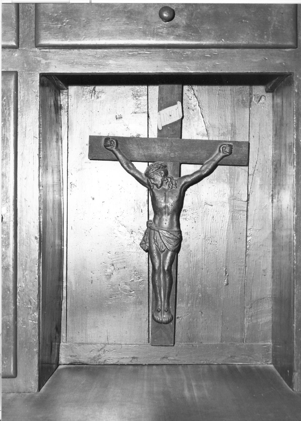 crocifisso - bottega marchigiana (prima metà sec. XX)