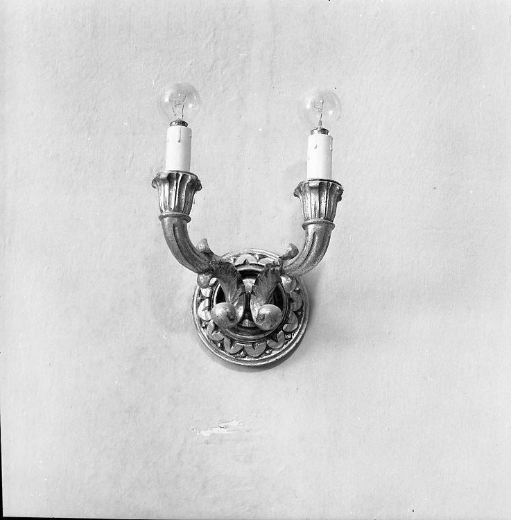 applique, coppia - produzione marchigiana (prima metà sec. XX)