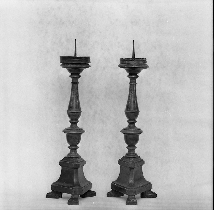 candeliere, coppia - bottega marchigiana (sec. XVIII)