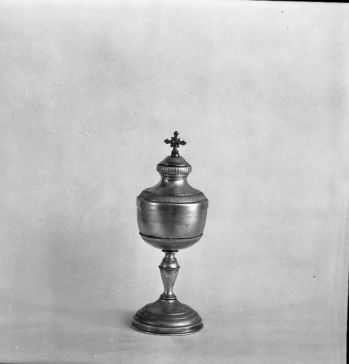 pisside - produzione marchigiana (fine/inizio secc. XIX/ XX)