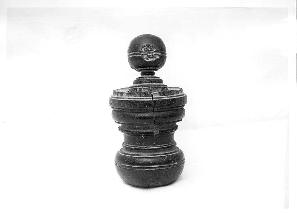 mortaio per incenso - bottega marchigiana (fine/inizio secc. XVIII/ XIX)