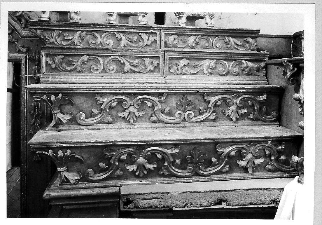 gradino d'altare - bottega marchigiana (sec. XVII)