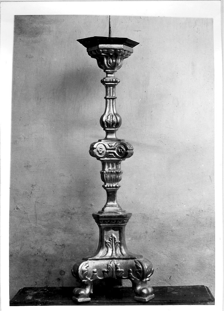 candeliere, serie - bottega marchigiana (sec. XVII)