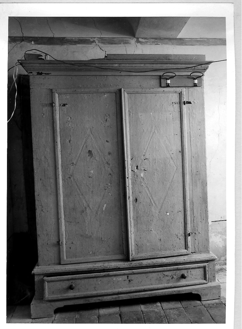 armadio - bottega marchigiana (sec. XIX)