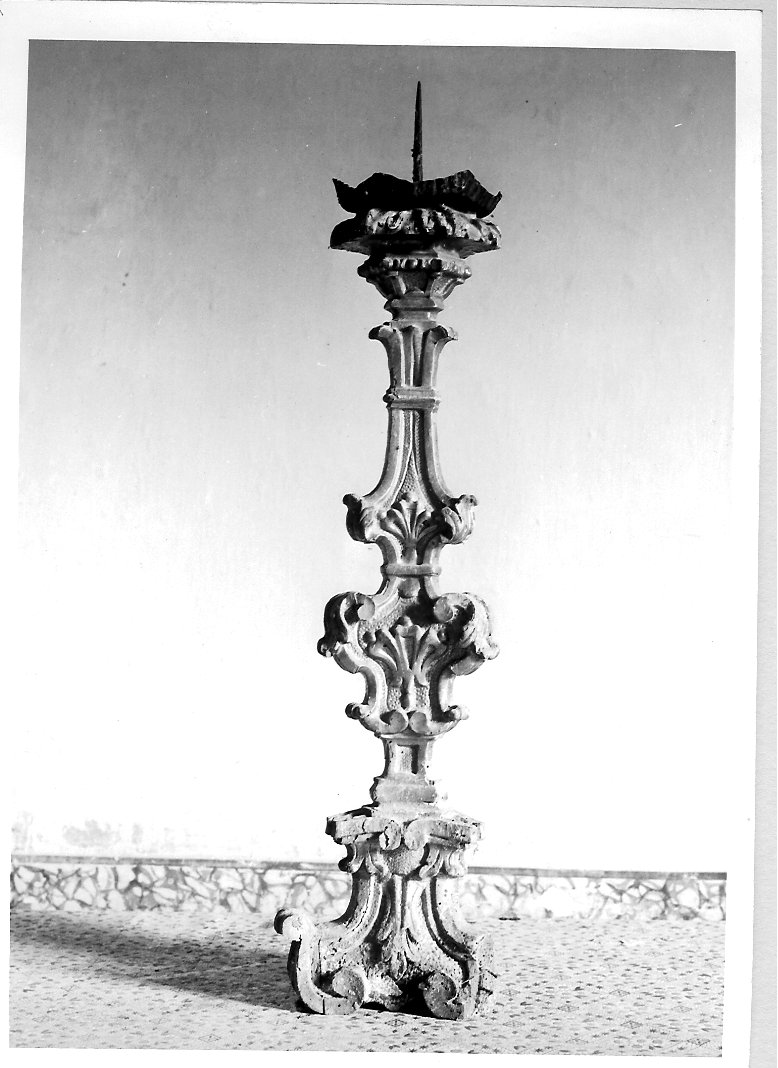 candeliere, serie - bottega marchigiana (seconda metà sec. XVIII)