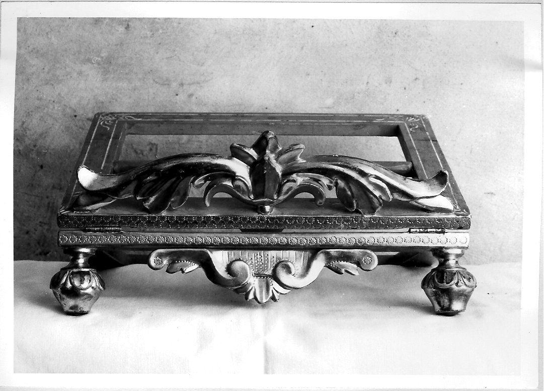 leggio d'altare - bottega marchigiana (prima metà sec. XVIII)