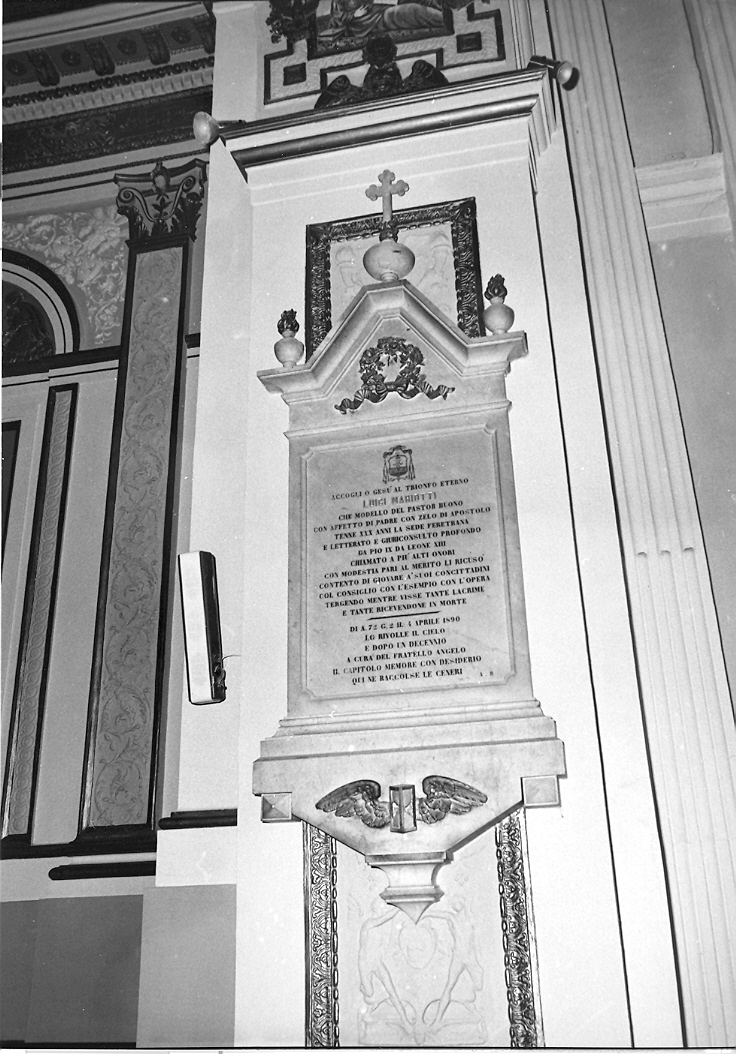 lapide tombale - bottega marchigiana (sec. XX)