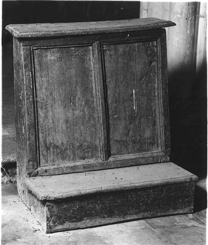 inginocchiatoio - bottega marchigiana (prima metà sec. XVIII)