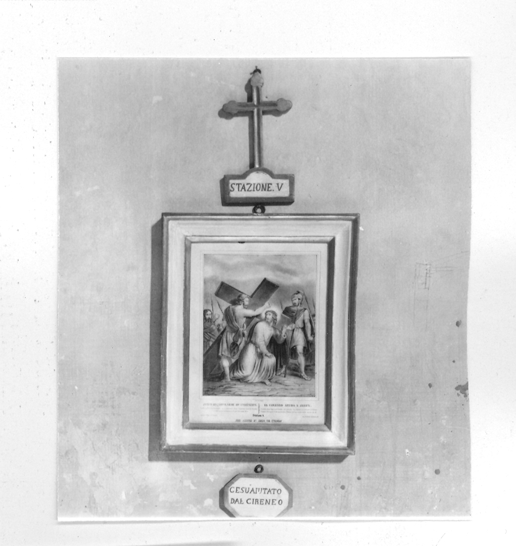 stazione V: Gesù aiutato da Simone il Cireneo a portare la croce (stampa, elemento d'insieme) - ambito Italia centrale (sec. XIX)
