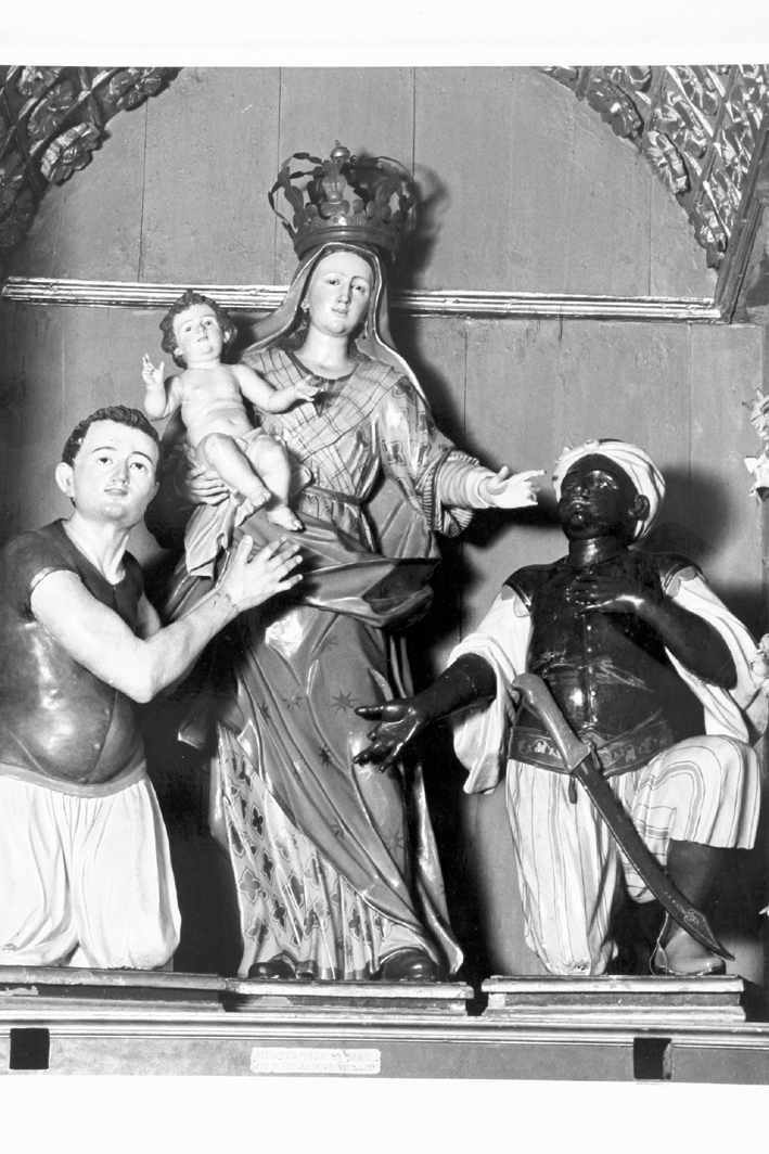 Madonna d'Itria (gruppo scultoreo) di Lonis Giuseppe Antonio (bottega) (sec. XVIII)