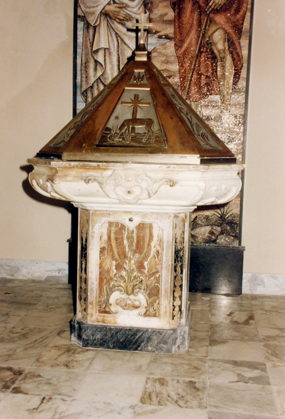 fonte battesimale di Spazzi Giovanni Battista (bottega) (seconda metà sec. XVIII)