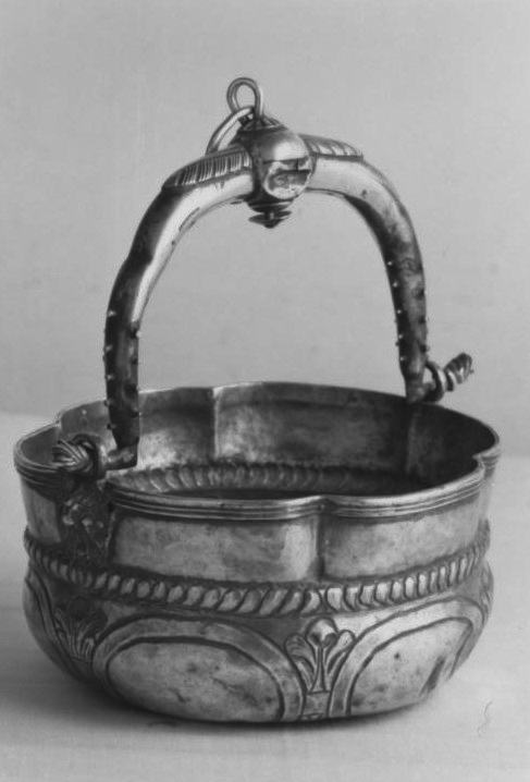 secchiello per l'acqua benedetta - bottega cagliaritana (secc. XVI/ XVII)