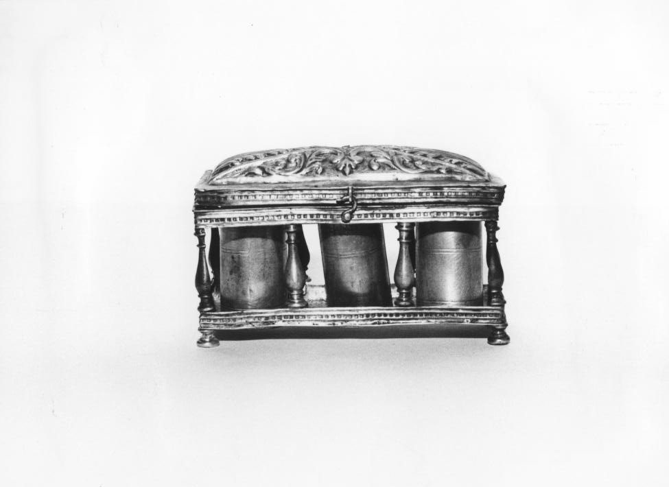 custodia - di vasetti per oli santi - bottega sarda (fine/inizio secc. XVII/ XVIII)