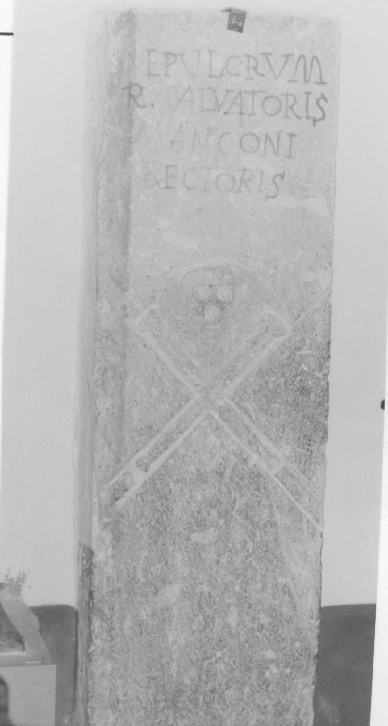 lapide tombale - bottega sarda (secc. XVII/ XVIII)