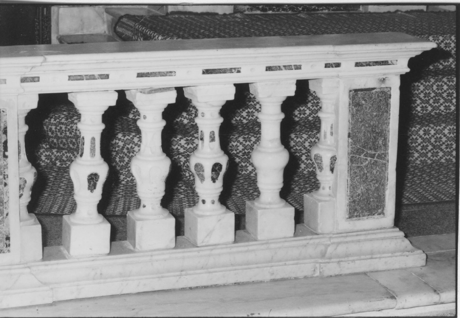 balaustrata di altare - bottega sarda (fine sec. XVIII)