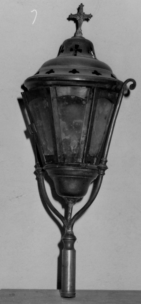 lanterna processionale, serie - bottega sarda (fine/inizio secc. XIX/ XX)