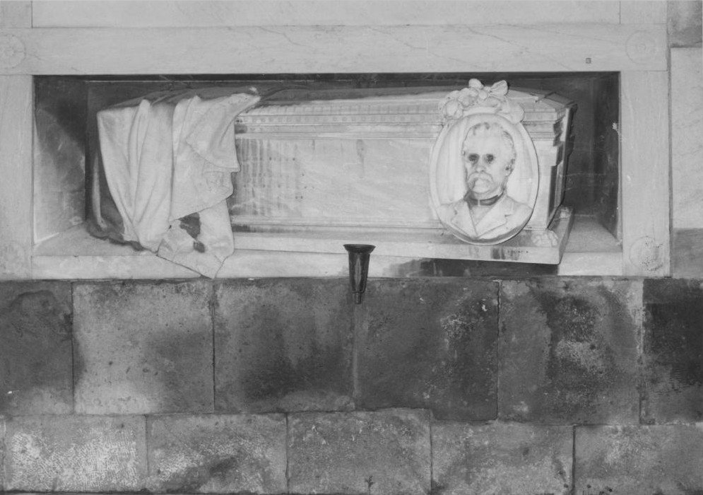 lastra tombale di Sartorio Giuseppe (sec. XIX)