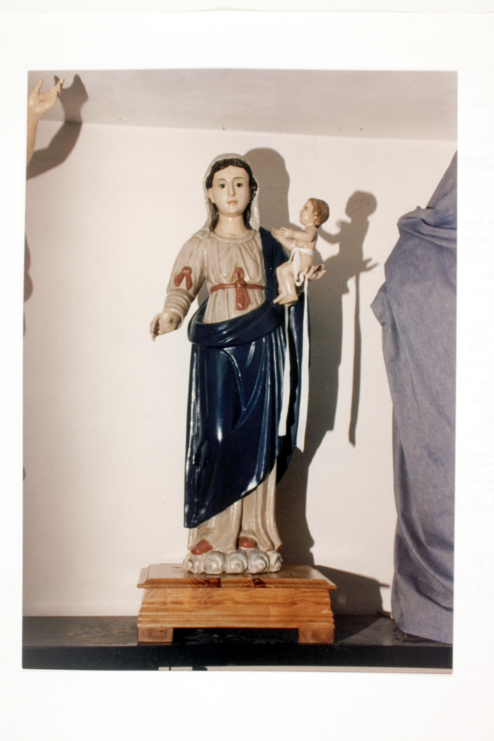 Madonna del Rosario, Madonna con Bambino (statua) - bottega sarda (seconda metà sec. XVII)
