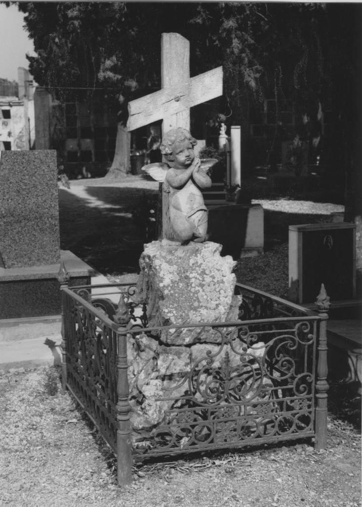angelo (monumento funebre) di Sartorio Giuseppe (sec. XIX)