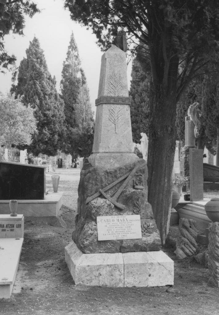monumento funebre di Sartorio Giuseppe (bottega) (sec. XX)