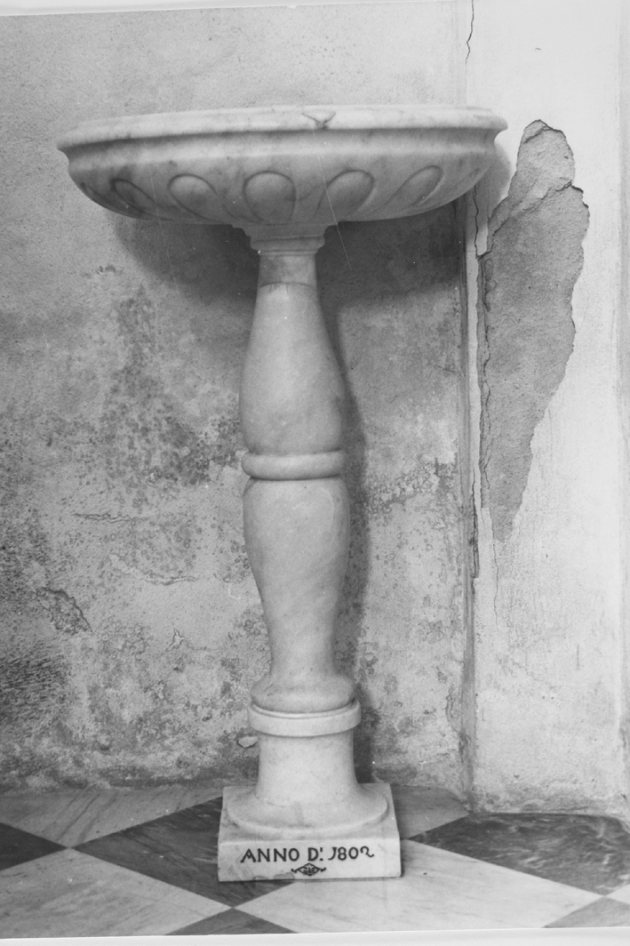 acquasantiera - a fusto di Melis joseph (sec. XIX)