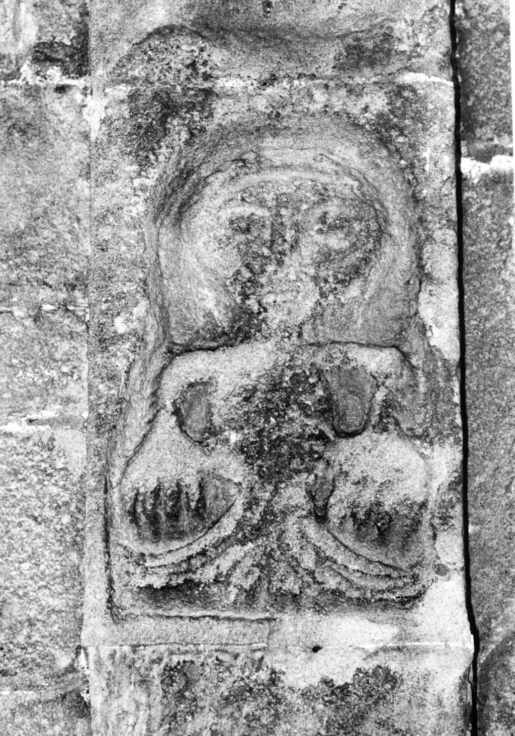 figura antropomorfa (rilievo) - bottega araba, bottega lombarda (sec. XIII)