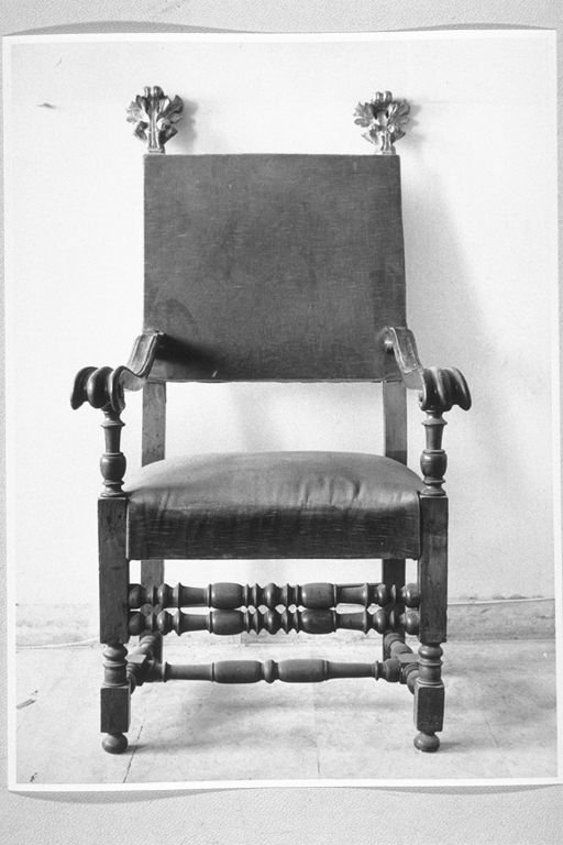 poltrona, serie - manifattura italiana (prima metà sec. XVII)