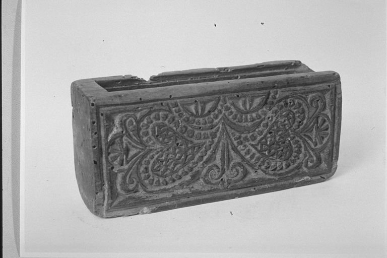 scatola, opera isolata - produzione abruzzese (secc. XIX/ XX)