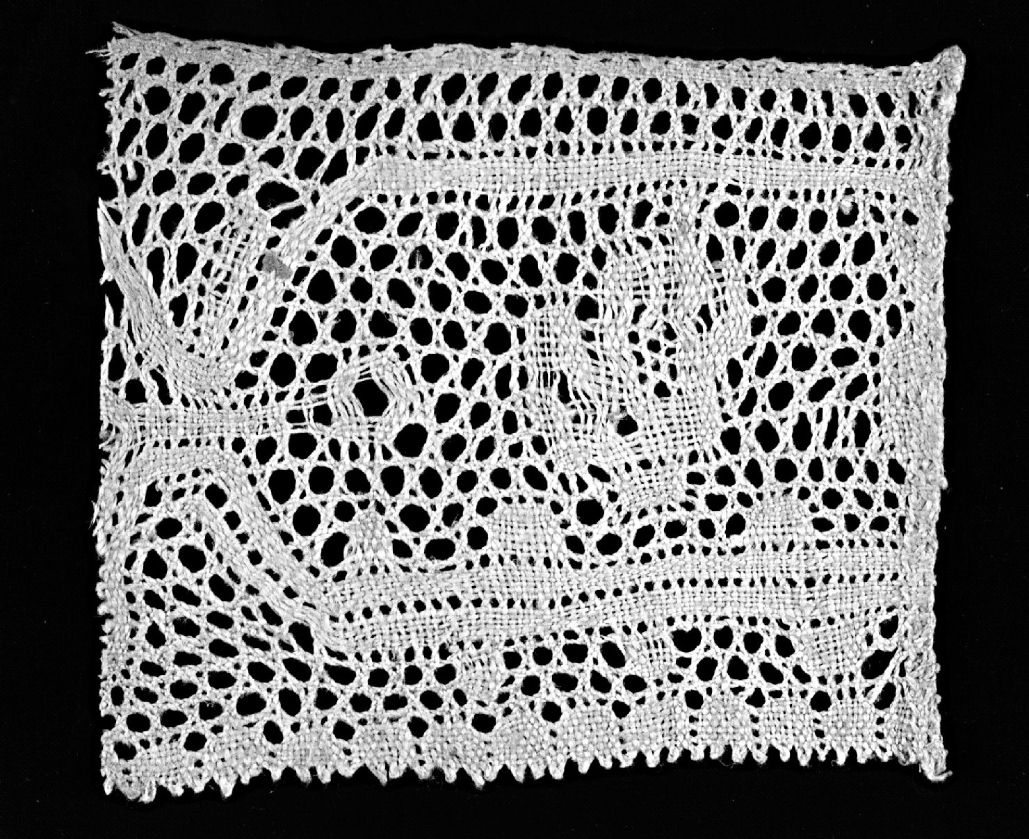 bordo, frammento - manifattura italiana (ultimo quarto sec. XVII)