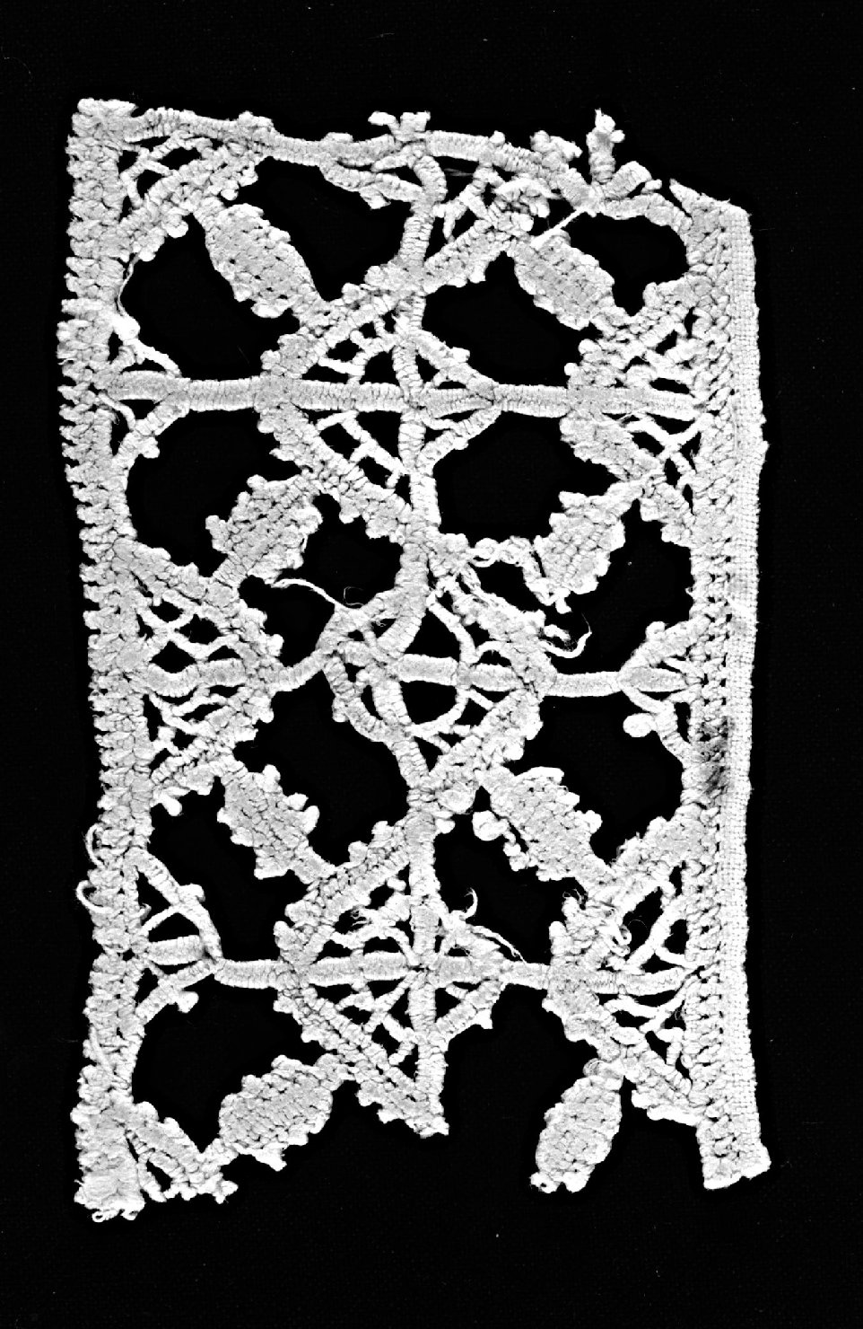 trina, frammento - manifattura italiana (seconda metà sec. XVI)