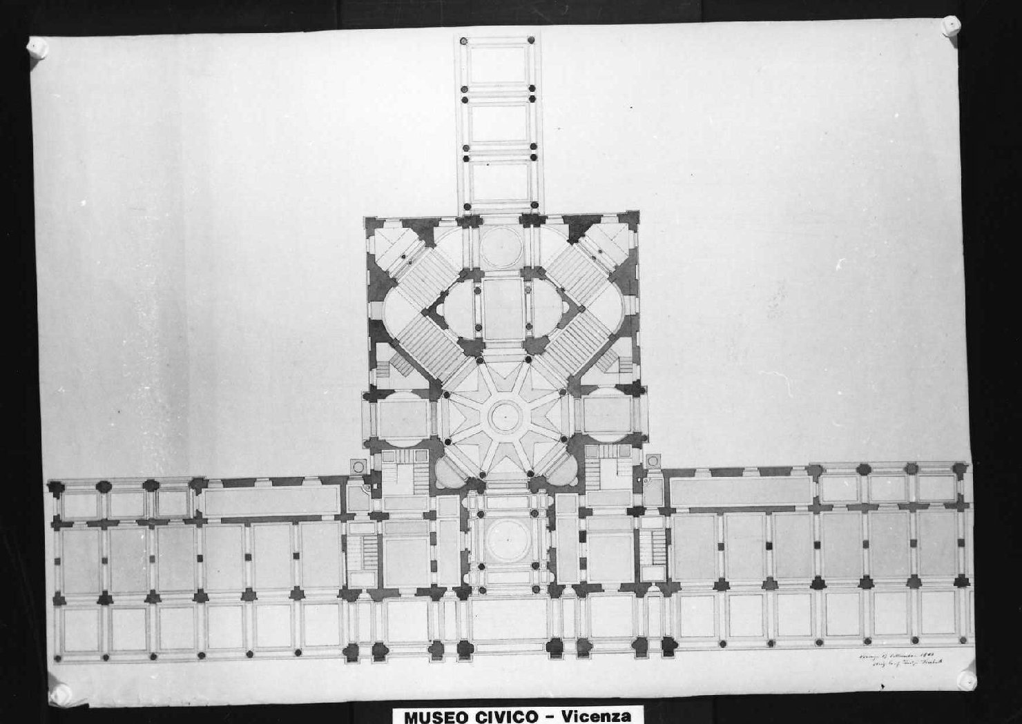 pianta di edificio (disegno) di Toniato Luigi (sec. XX)