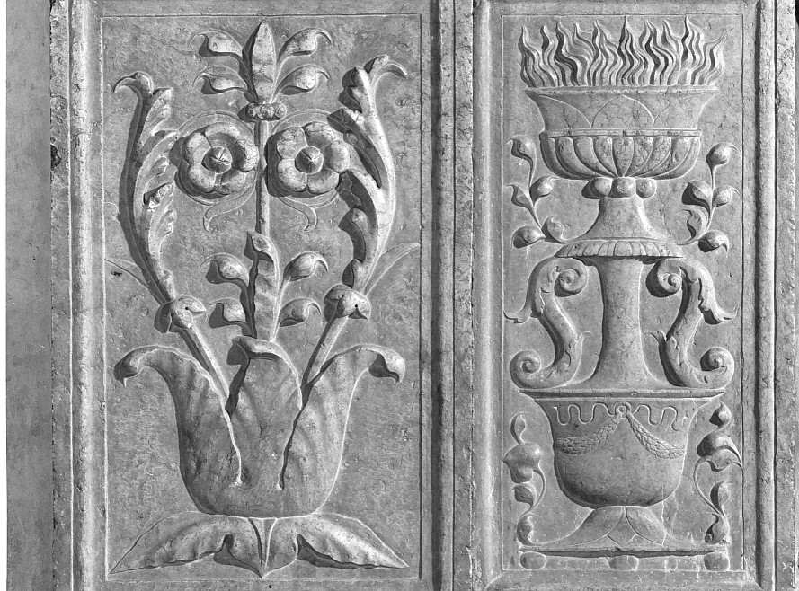 motivi decorativi (rilievo, elemento d'insieme) di Maestro Modesto di Giorgio (attribuito) (sec. XVI)