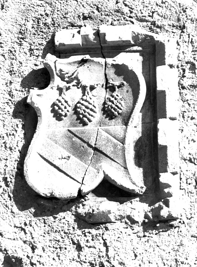 stemma gentilizio (rilievo) - ambito veneto (sec. XVII)