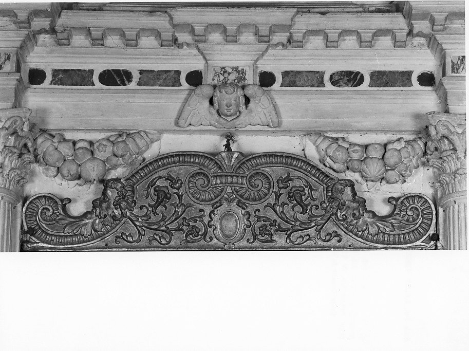 motivi decorativi vegetali (scultura) - ambito veneto (sec. XVII)