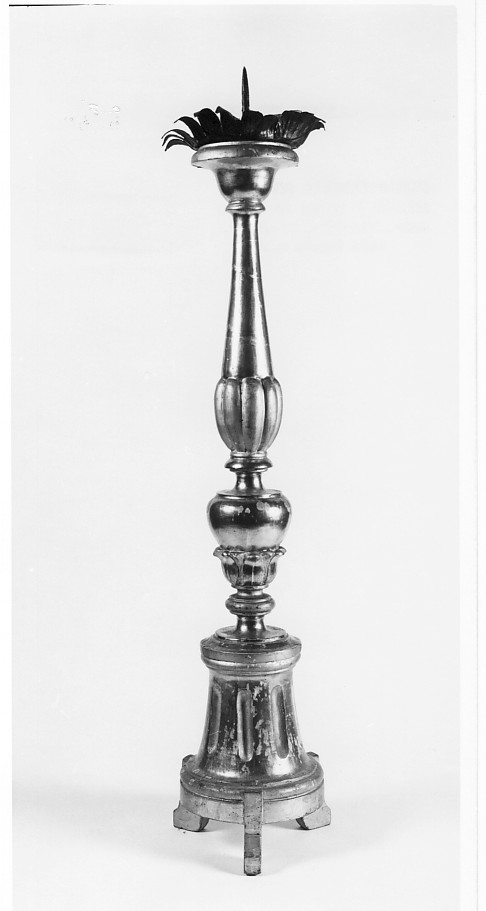 candeliere d'altare - ambito veneto (seconda metà sec. XIX)