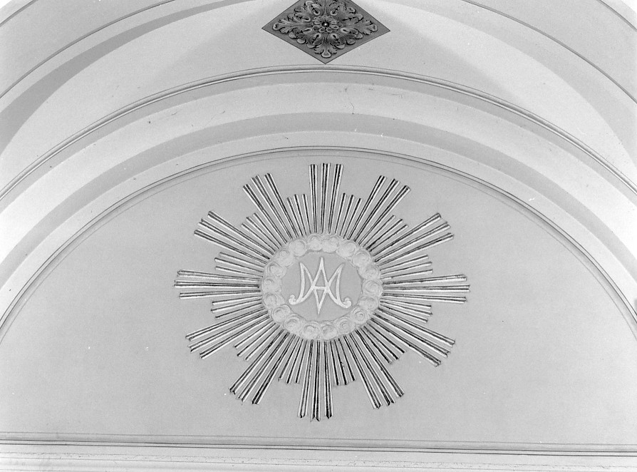 monogramma mariano (decorazione plastica) - produzione veneta (seconda metà sec. XIX)