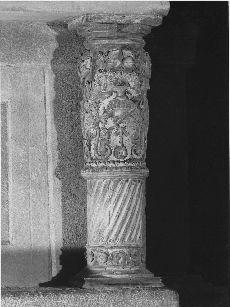 colonna, elemento d'insieme - ambito veronese (sec. XVI)