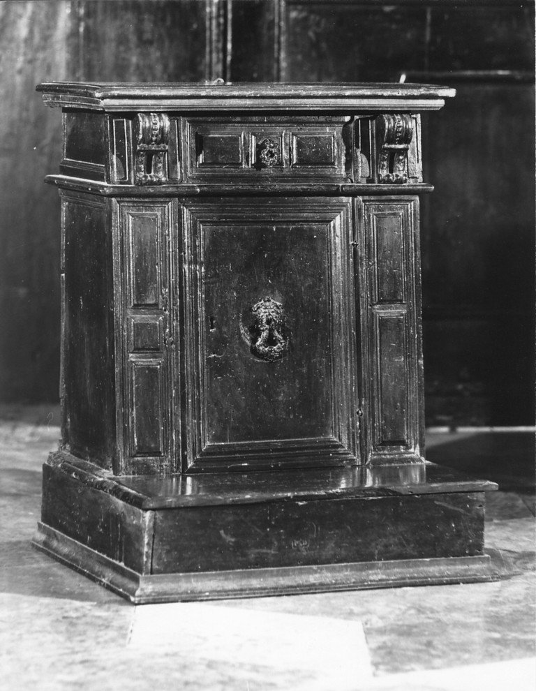 inginocchiatoio da sacrestia, serie - ambito veronese (sec. XVII)