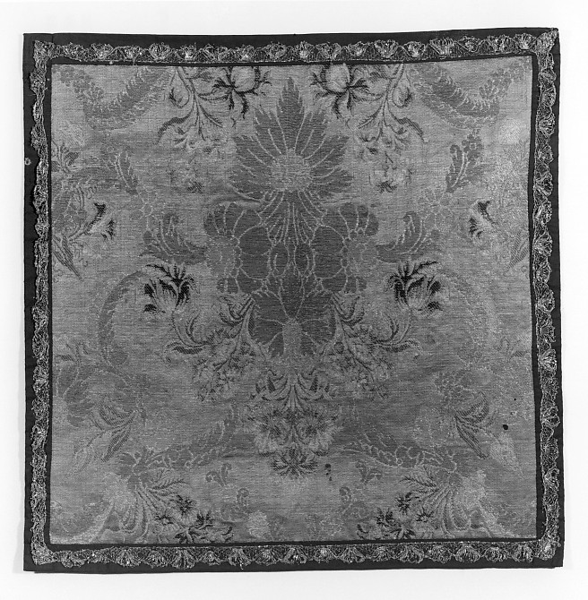 paramento liturgico - ambito veneto (prima metà sec. XVIII)