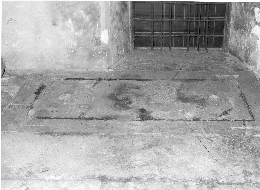 lapide tombale - ambito veronese (seconda metà, prima metà sec. XIV, sec. XV)