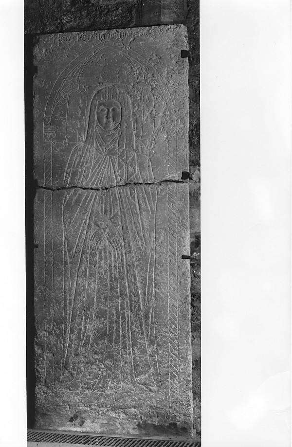 ritratto d'uomo (lastra tombale) - manifattura veronese (seconda metà sec. XIV)