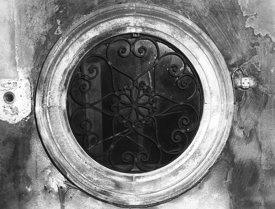 fiore (rosone) - bottega vicentina (sec. XIX)