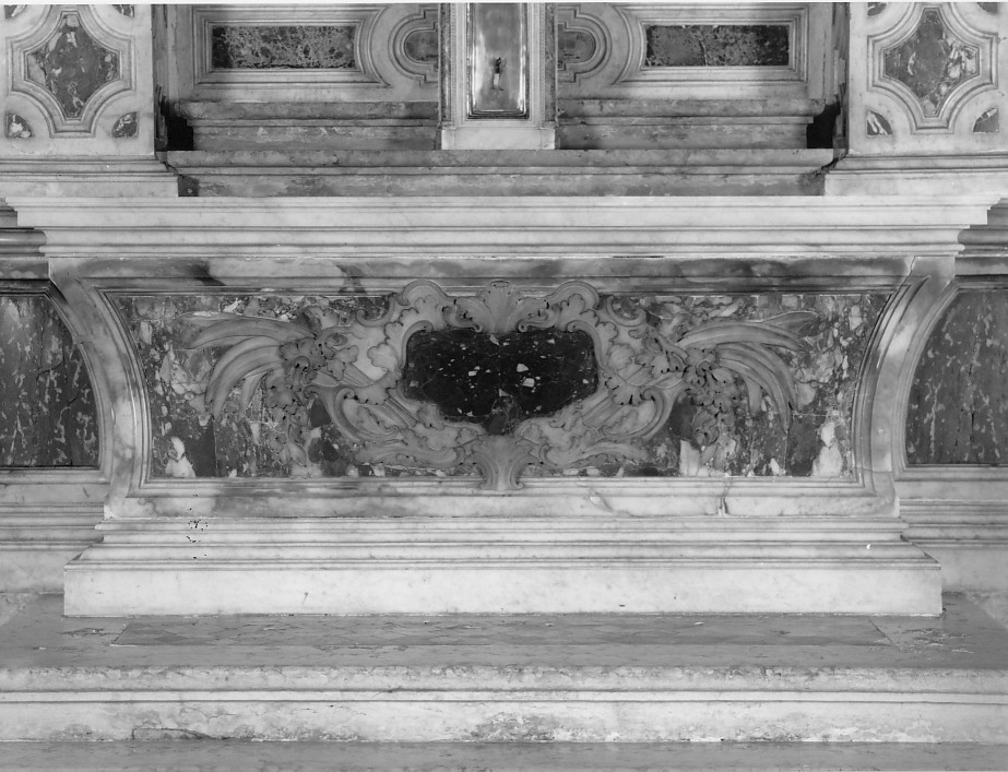 paliotto, elemento d'insieme di Franceschini Giuseppe (sec. XVIII)
