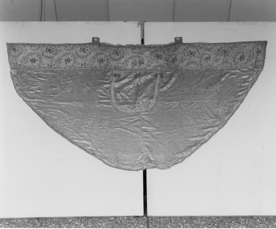 piviale - manifattura vicentina (sec. XIX)