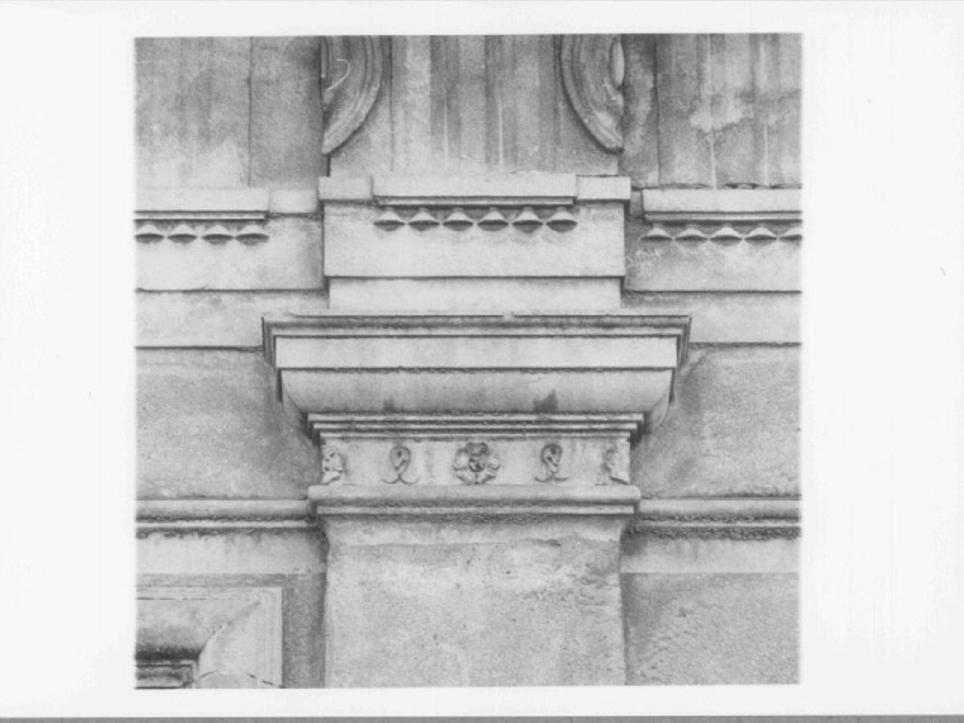 capitello, elemento d'insieme di Muttoni Antonio, Pizzocaro Antonio (sec. XVII)