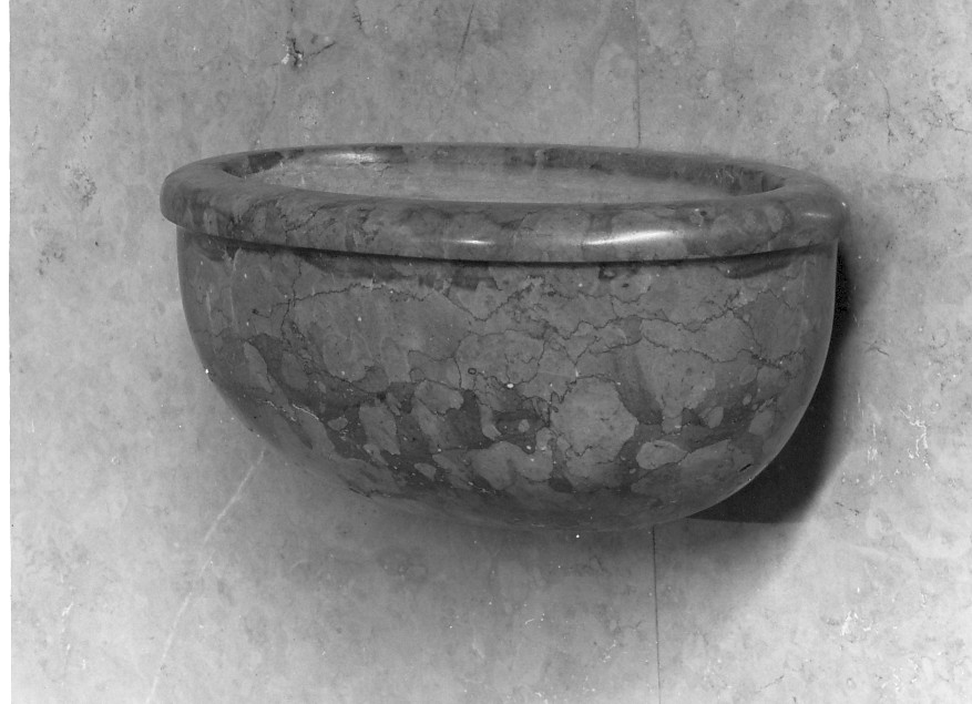 acquasantiera da parete - ambito bassanese (sec. XIX)