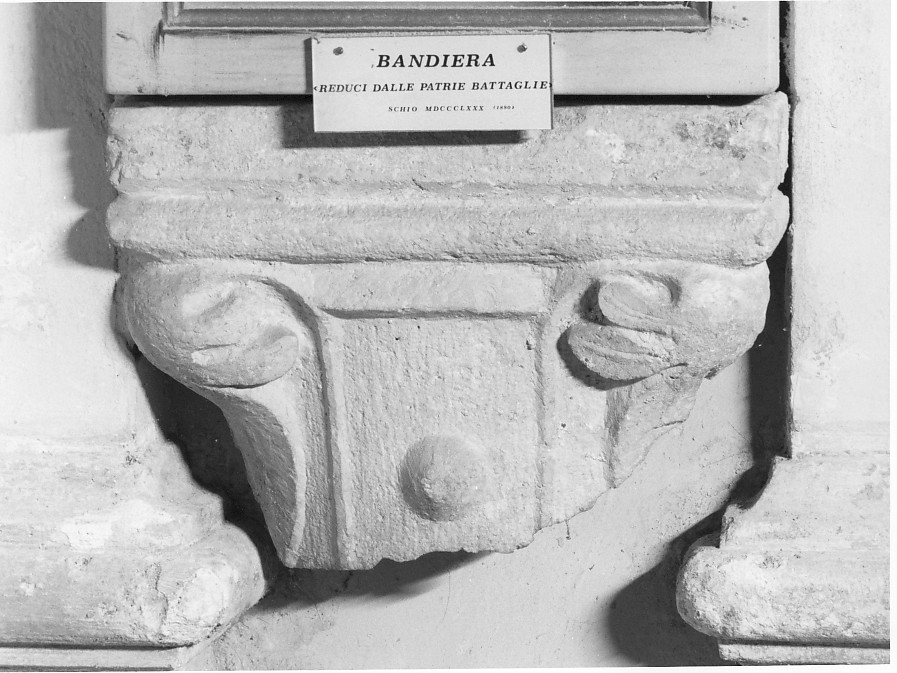 mensola, frammento - manifattura vicentina (sec. XVIII)